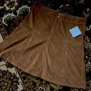 NWT Athleta Whenever Corduroy skirt, Camel, 12